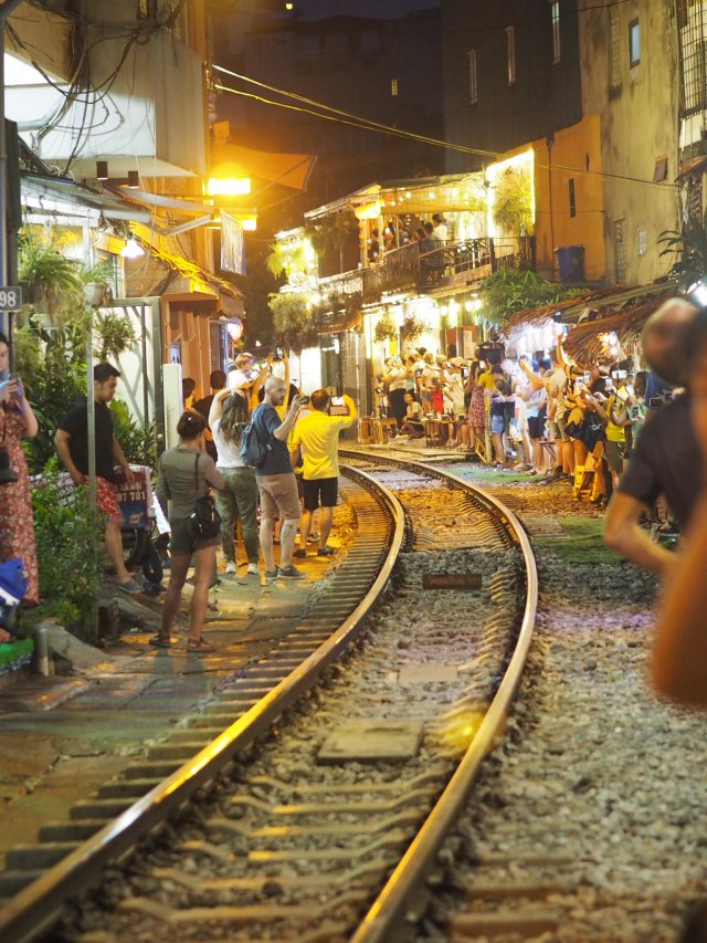 Train Street, Hanoi