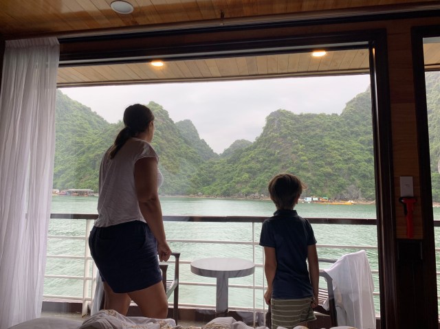 Cabins on Perla Dawn Sails, Lan Ha Bay