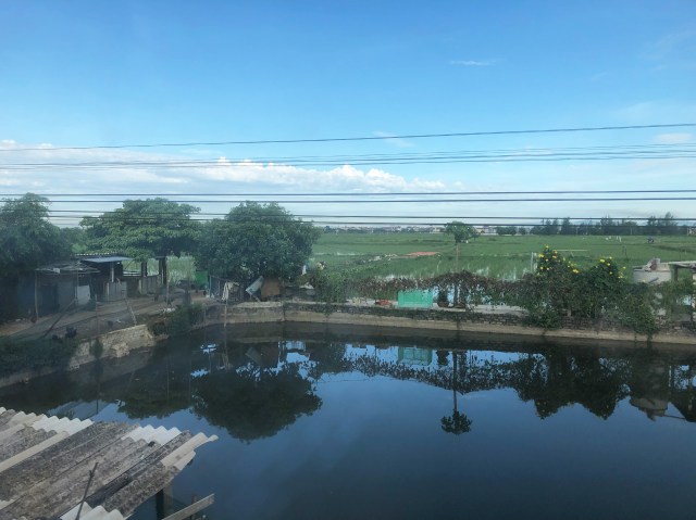 Train journey Hue - Ninh Binh