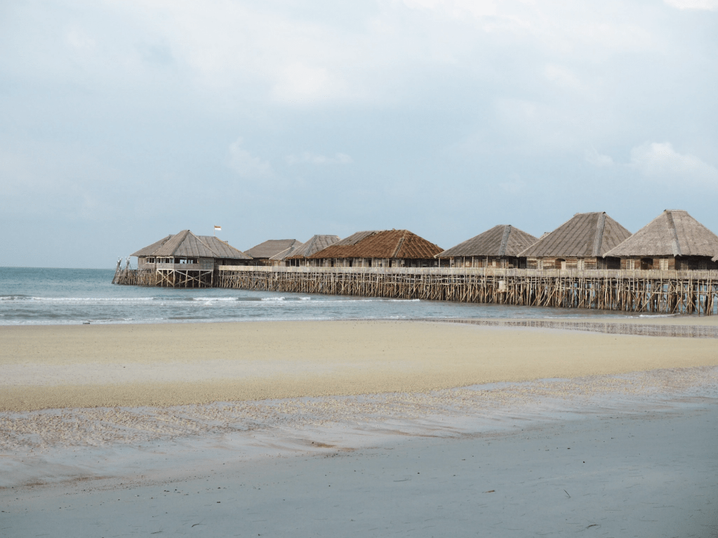 Telunas Beach Resort at low tide
