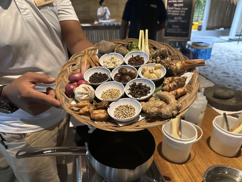 Cooking classes at Nikoi Island